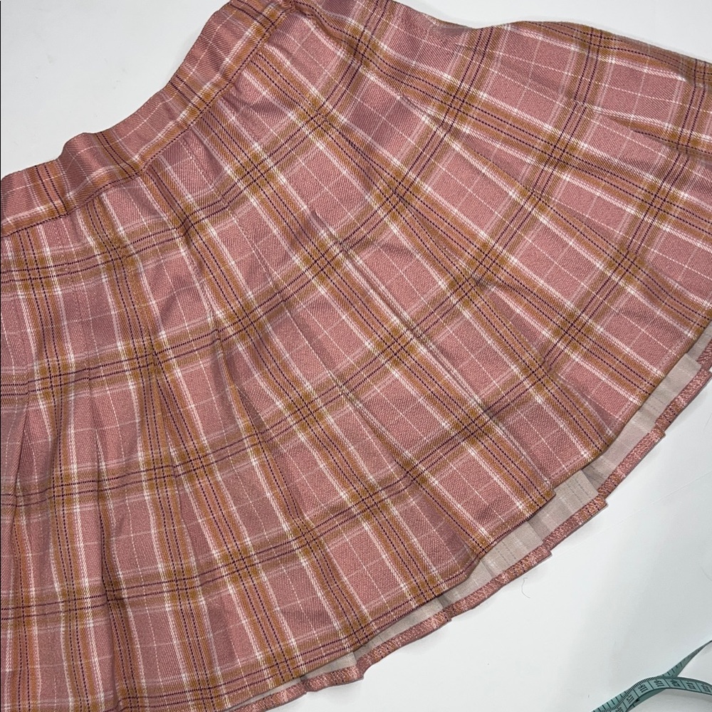 SHEIN Pink Plaid Skater Skirt - Picture 1 of 8